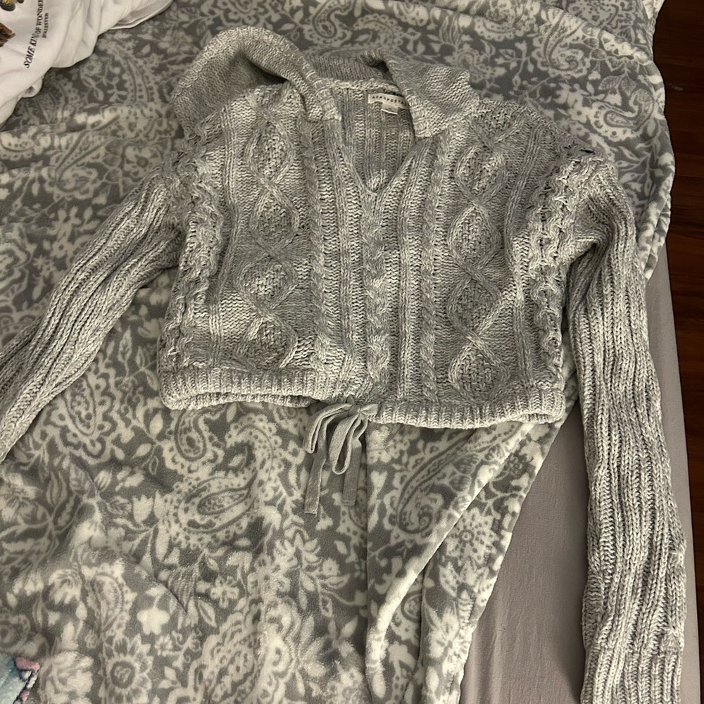 Aeropostale cropped cardigan